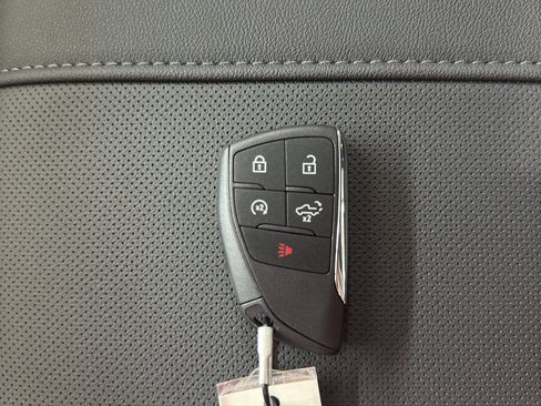 New 2026 Chevrolet Silverado 1500 LTZ w/ LTZ Convenience Package II image 30