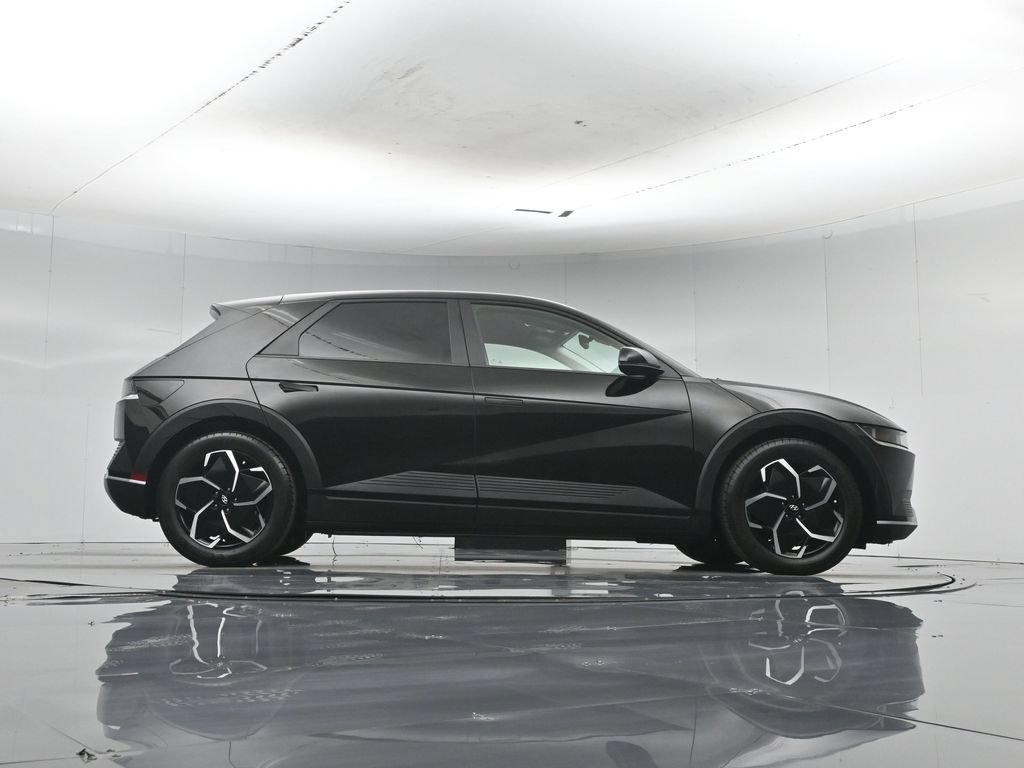 Used 2022 Hyundai Ioniq 5 SEL RWD image 7