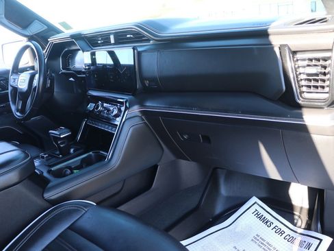 Used 2024 GMC Sierra 1500 AT4X image 38