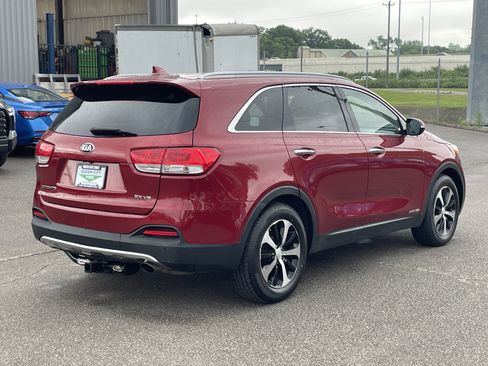 Used 2018 Kia Sorento EX AWD/4WD image 6