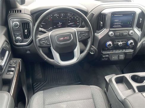 Used 2022 GMC Sierra 1500 SLE image 13