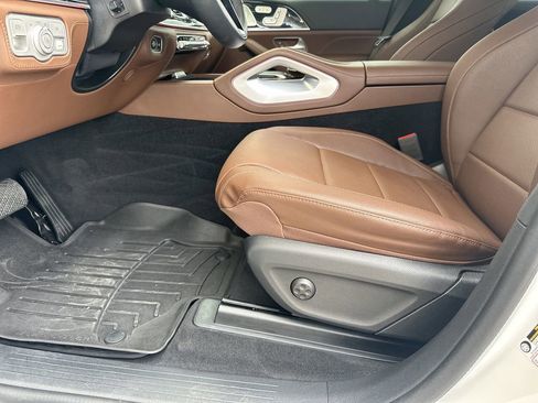 Used 2025 Mercedes-Benz GLE 350 4MATIC image 14