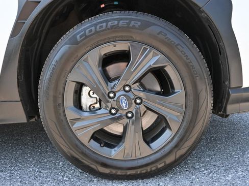 Used 2024 Subaru Crosstrek 2.0i AWD/4WD image 35