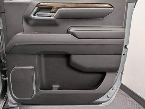 Used 2023 GMC Sierra 1500 Elevation image 25