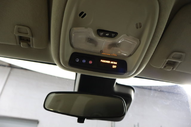 Used 2021 Buick Encore GX Select w/ Sport Touring Package FWD image 17