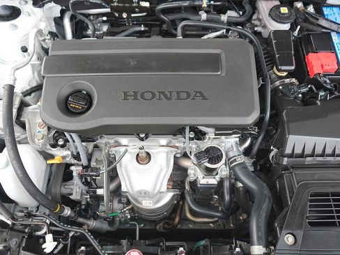 Certified 2026 Honda Civic Sport image 9