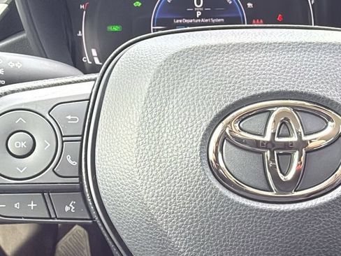 Certified 2026 Toyota Corolla LE FWD image 21