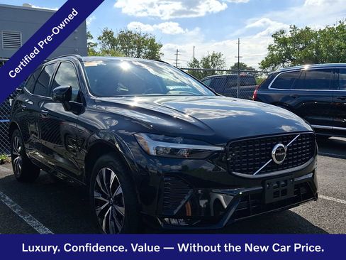 Certified 2024 Volvo XC60 B5 Core w/ Climate Package AWD/4WD image 3