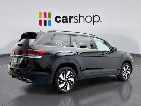 Used 2025 Volkswagen Atlas SE AWD/4WD image 5