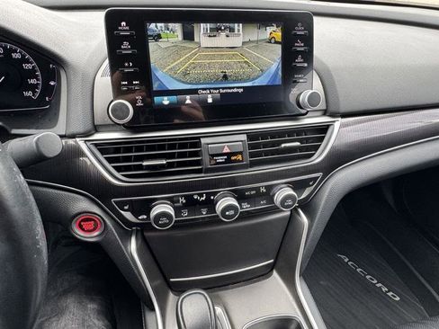 Used 2022 Honda Accord Sport Special Edition image 16