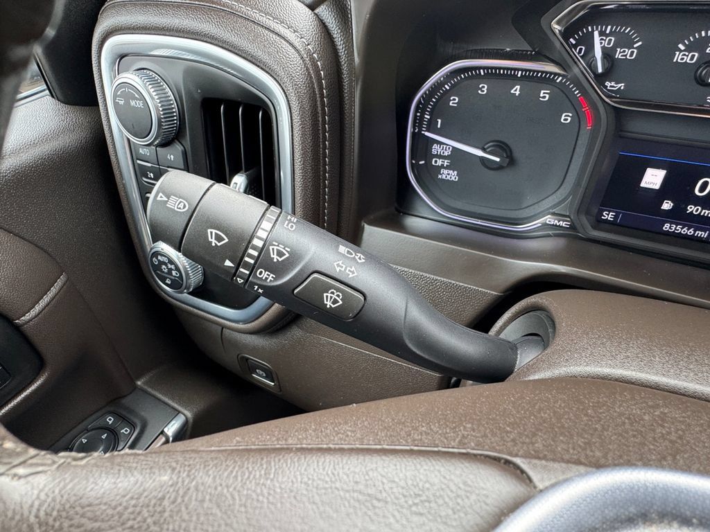 Used 2021 GMC Sierra 1500 SLT w/ SLT Premium Plus Package AWD/4WD image 31