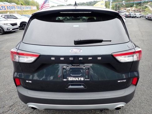 Certified 2022 Ford Escape SE w/ Cold Weather Package image 7