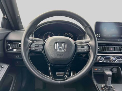 Used 2025 Honda Civic Sport image 15