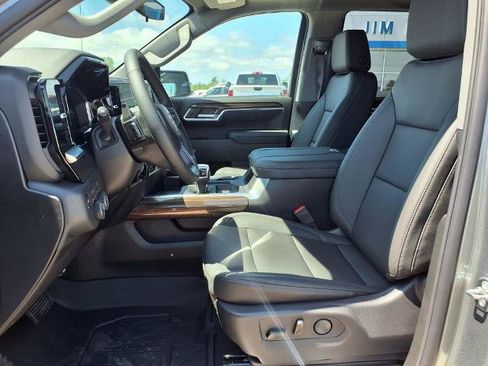 New 2026 Chevrolet Silverado 1500 RST w/ Convenience Package II AWD/4WD image 15