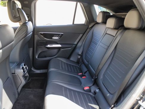 Certified 2026 Mercedes-Benz GLC 300 4MATIC image 19