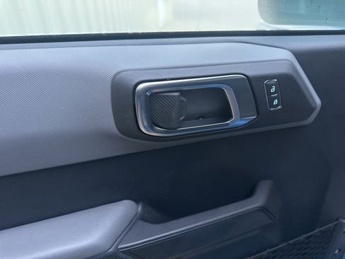 Used 2022 Ford Bronco Big Bend image 12