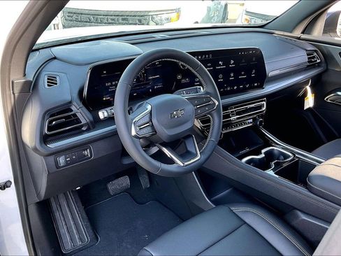 New 2026 Chevrolet Traverse LT w/ Midnight/Sport Edition image 6