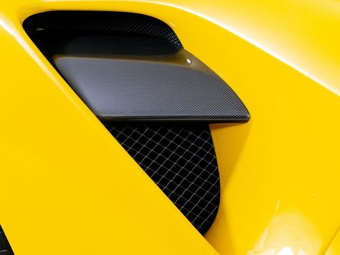 Used 2017 Ferrari 488 Spider RWD image 43