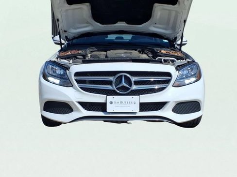 Used 2018 Mercedes-Benz C 300 4MATIC Sedan image 25