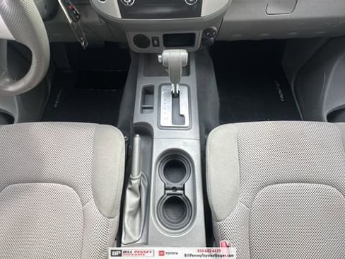 Used 2019 Nissan Frontier SV image 9