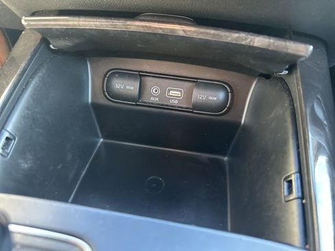Used 2017 Kia Sorento EX image 29