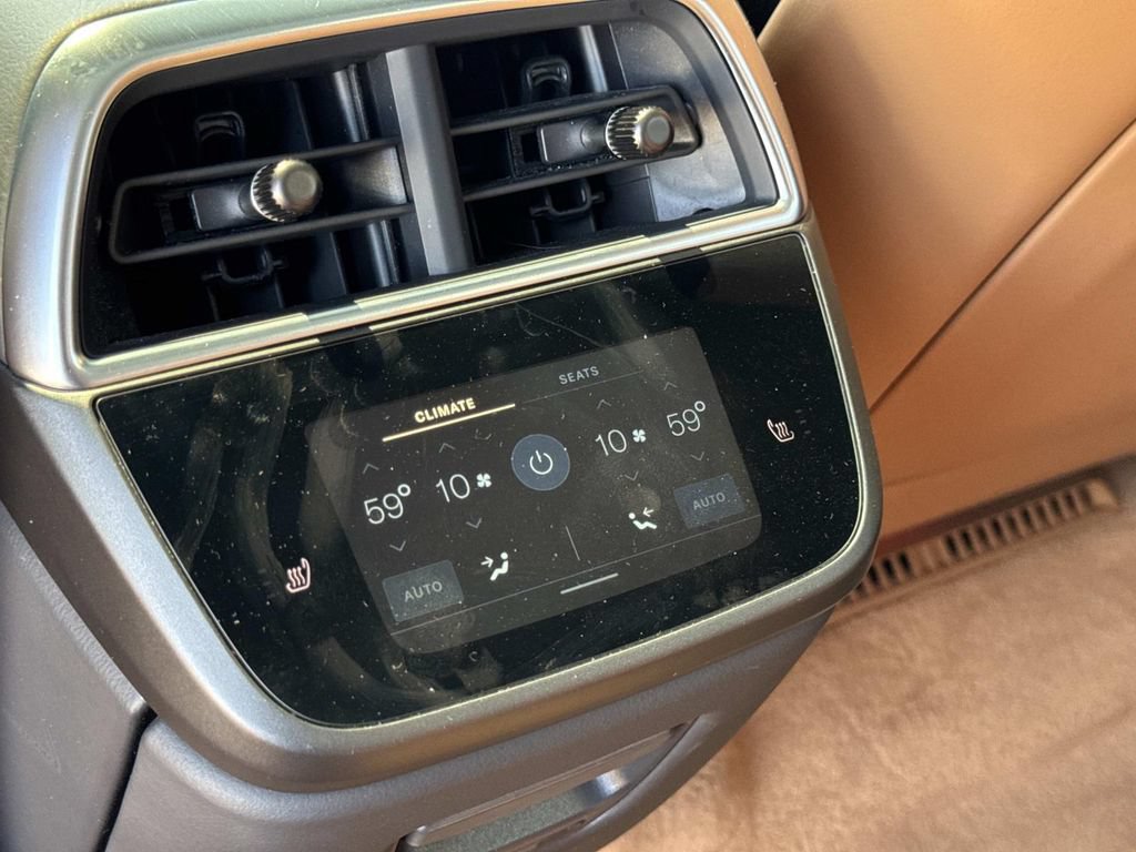 Used 2023 Lucid Air Touring AWD/4WD image 13