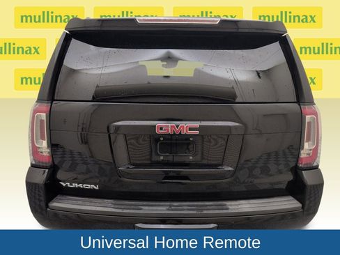 Used 2018 GMC Yukon SLE w/ SLE Value Package image 30