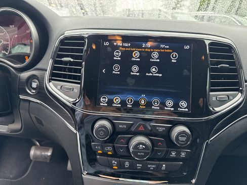 Certified 2021 Jeep Grand Cherokee Limited image 22
