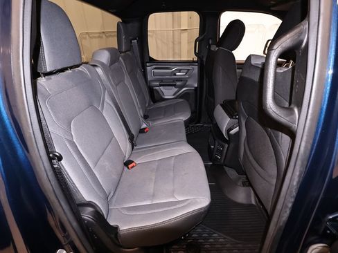 Used 2022 RAM 1500 Big Horn AWD/4WD image 17