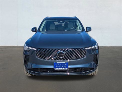 New 2026 Volvo XC90 B6 Ultra image 4
