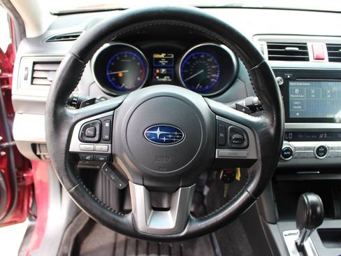 Used 2015 Subaru Outback 2.5i Premium AWD/4WD image 18