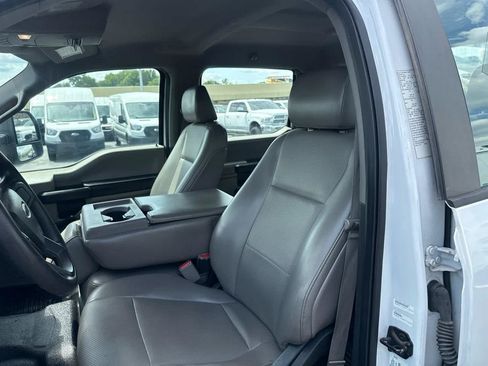 Used 2017 Ford F550 2WD Crew Cab Super Duty image 13