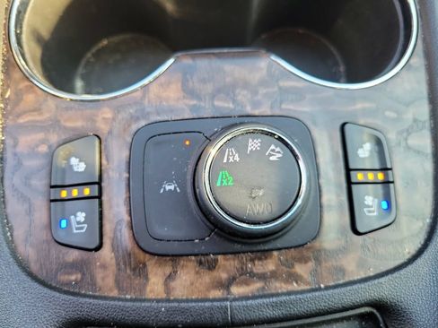 Used 2020 GMC Acadia Denali w/ LPO, Floor Liner Package AWD/4WD image 36