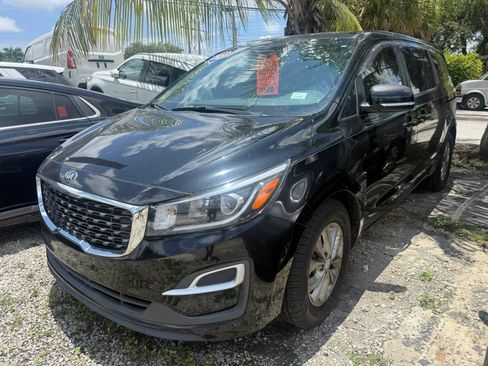 Used 2021 Kia Sedona LX FWD image 1