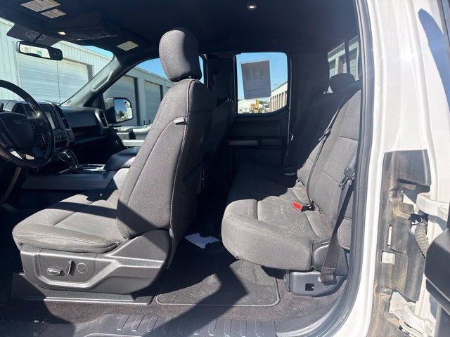 Used 2018 Ford F150 XLT w/ Equipment Group 302A Luxury AWD/4WD image 4