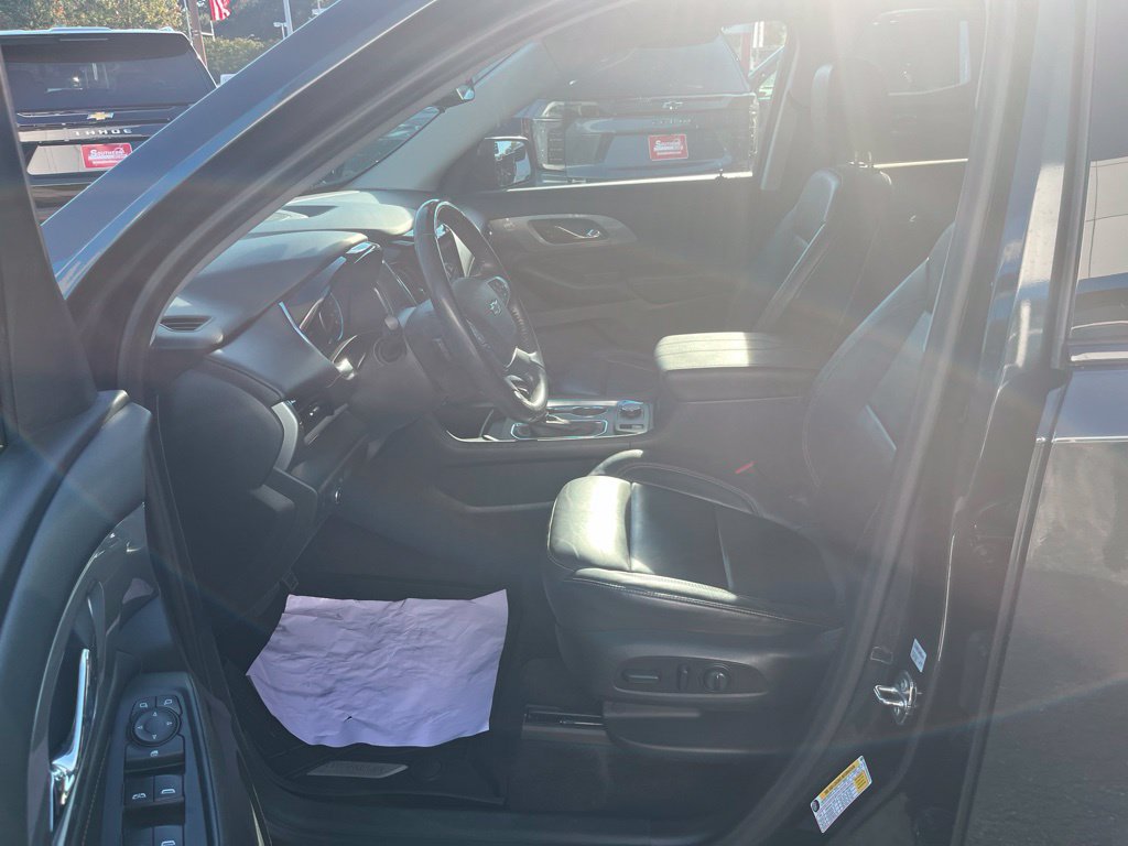 Used 2021 Chevrolet Traverse RS FWD image 52