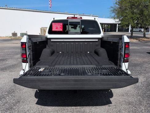 Certified 2022 Nissan Frontier PRO-4X AWD/4WD image 13
