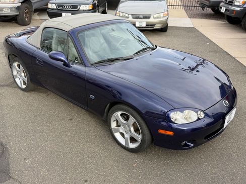 Used 2003 MAZDA MX-5 Miata SE image 39