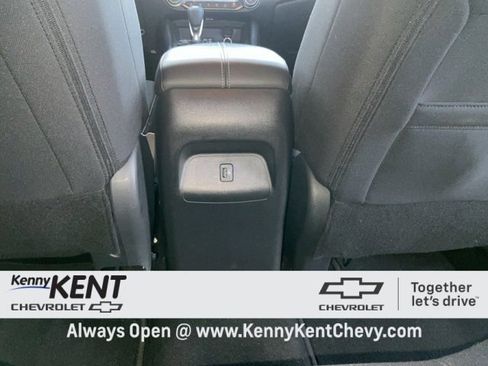 Used 2023 Nissan Sentra SV w/ All-Weather Package image 9