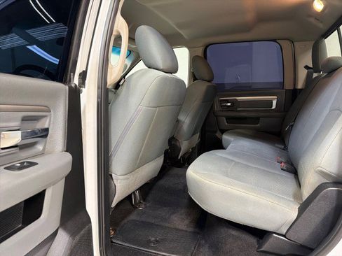 Used 2017 RAM 2500 SLT image 29