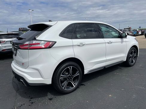Used 2023 Ford Edge ST w/ Cargo Accessory Package AWD/4WD image 4
