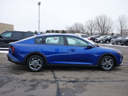 Used 2025 Kia K4 LXS image 8