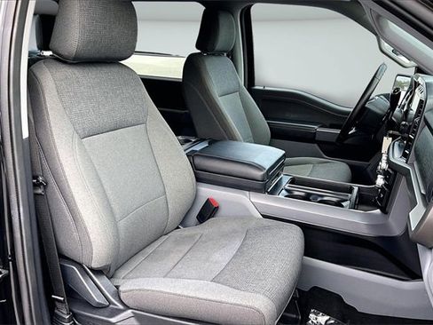 Used 2024 Ford F150 XLT w/ Mobile Office Package image 28