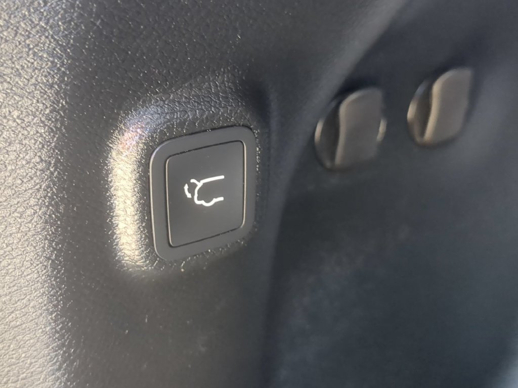 Certified 2022 Jeep Cherokee Latitude Lux AWD/4WD image 29