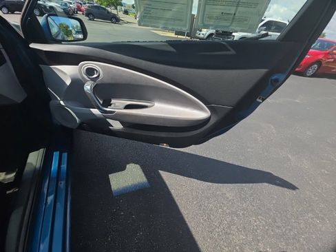 Used 2011 Honda CR-Z EX image 26