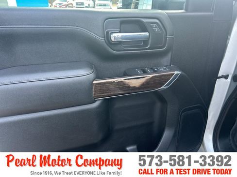 Used 2021 GMC Sierra 3500 SLE w/ SLE Value Package image 10