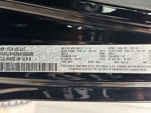 Used 2025 Jeep Wrangler Unlimited Sahara w/ Safety Group image 38