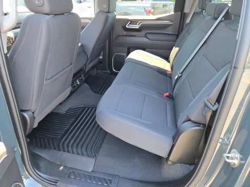 Certified 2025 Chevrolet Silverado 1500 LT AWD/4WD image 22
