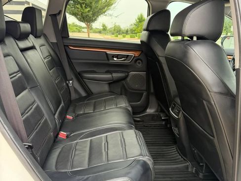 Used 2017 Honda CR-V Touring image 13