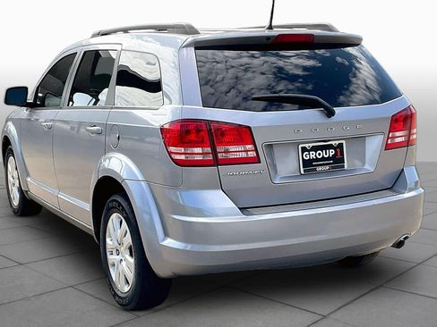 Used 2018 Dodge Journey SE FWD image 12